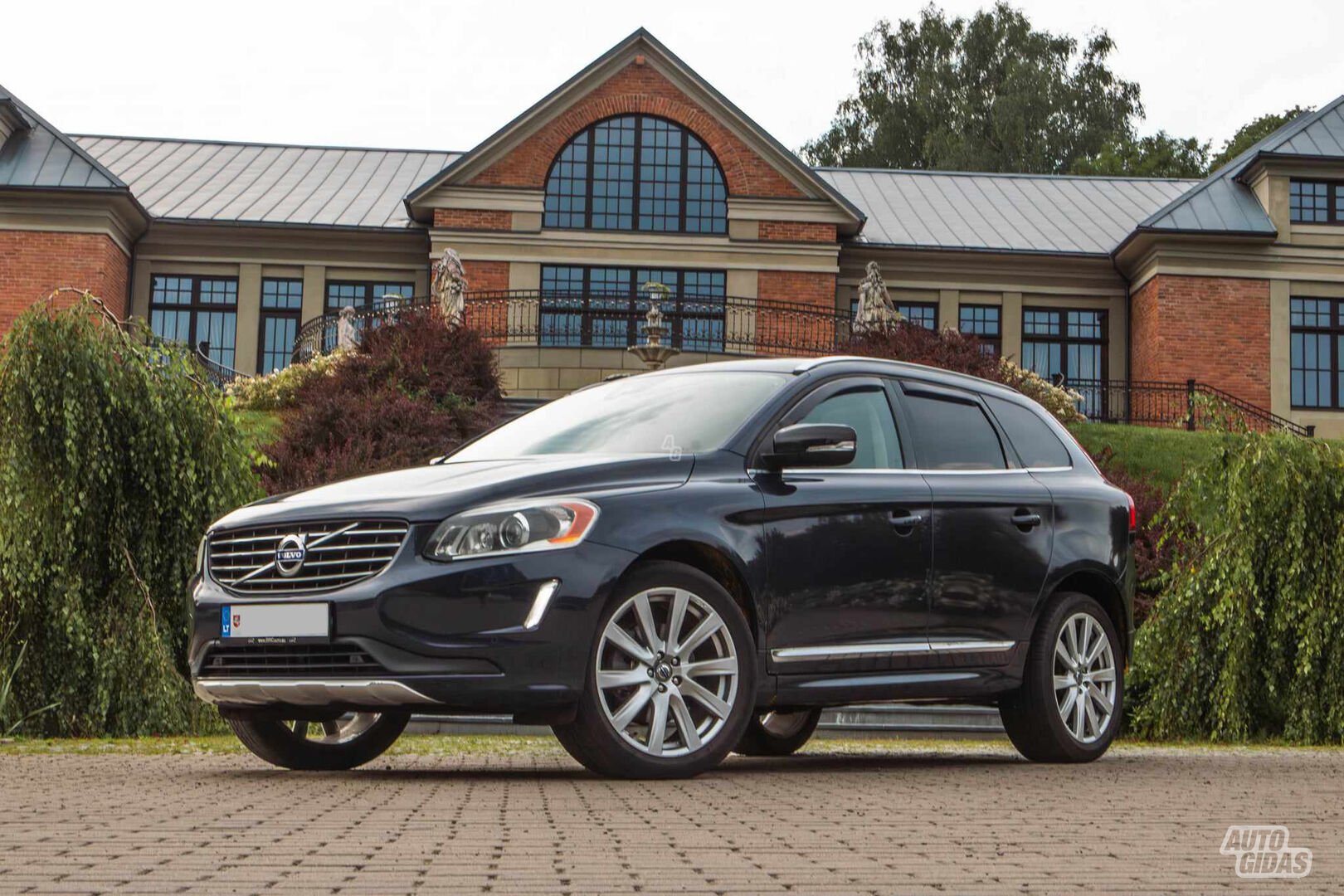 Volvo XC60 T6 AWD 2015 y