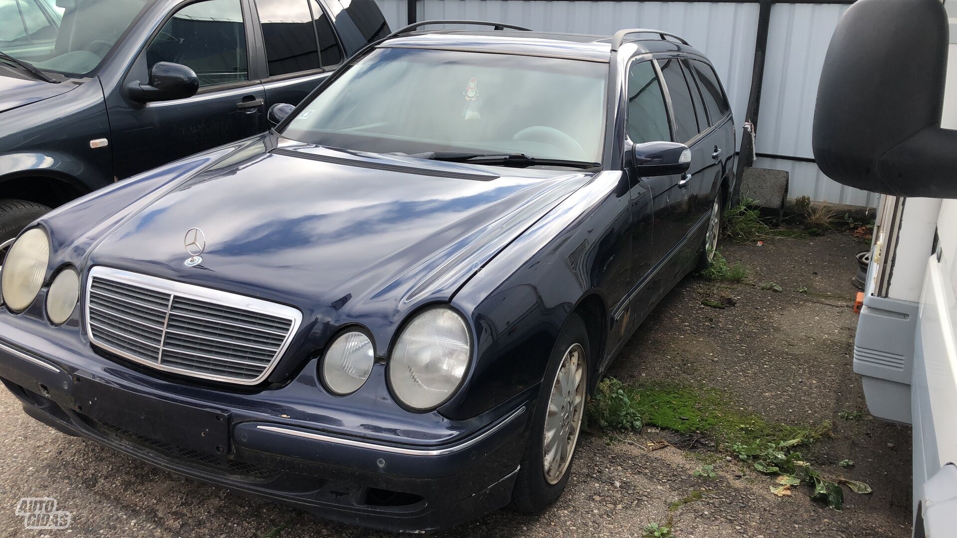 Mercedes-Benz E 270 2000 y Wagon