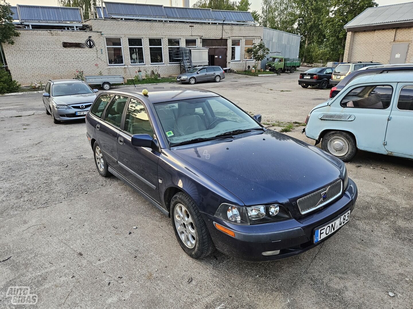 Volvo V40 I 1999 г