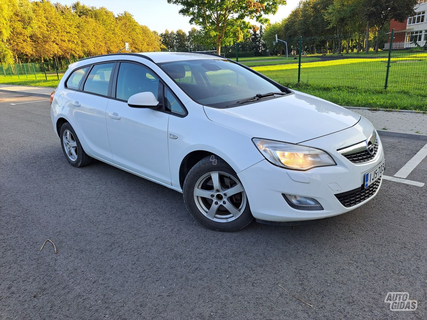 Opel Astra IV CDTI 2011 m