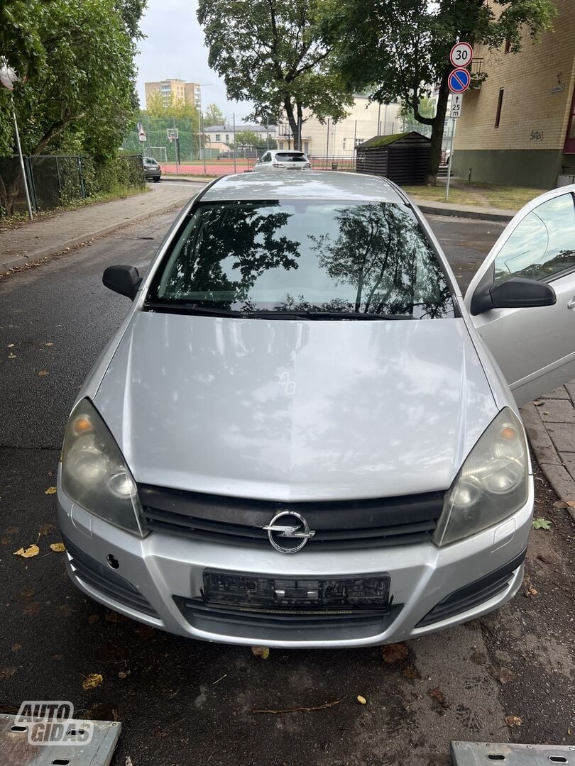 Opel Astra III Cosmo 2006 г