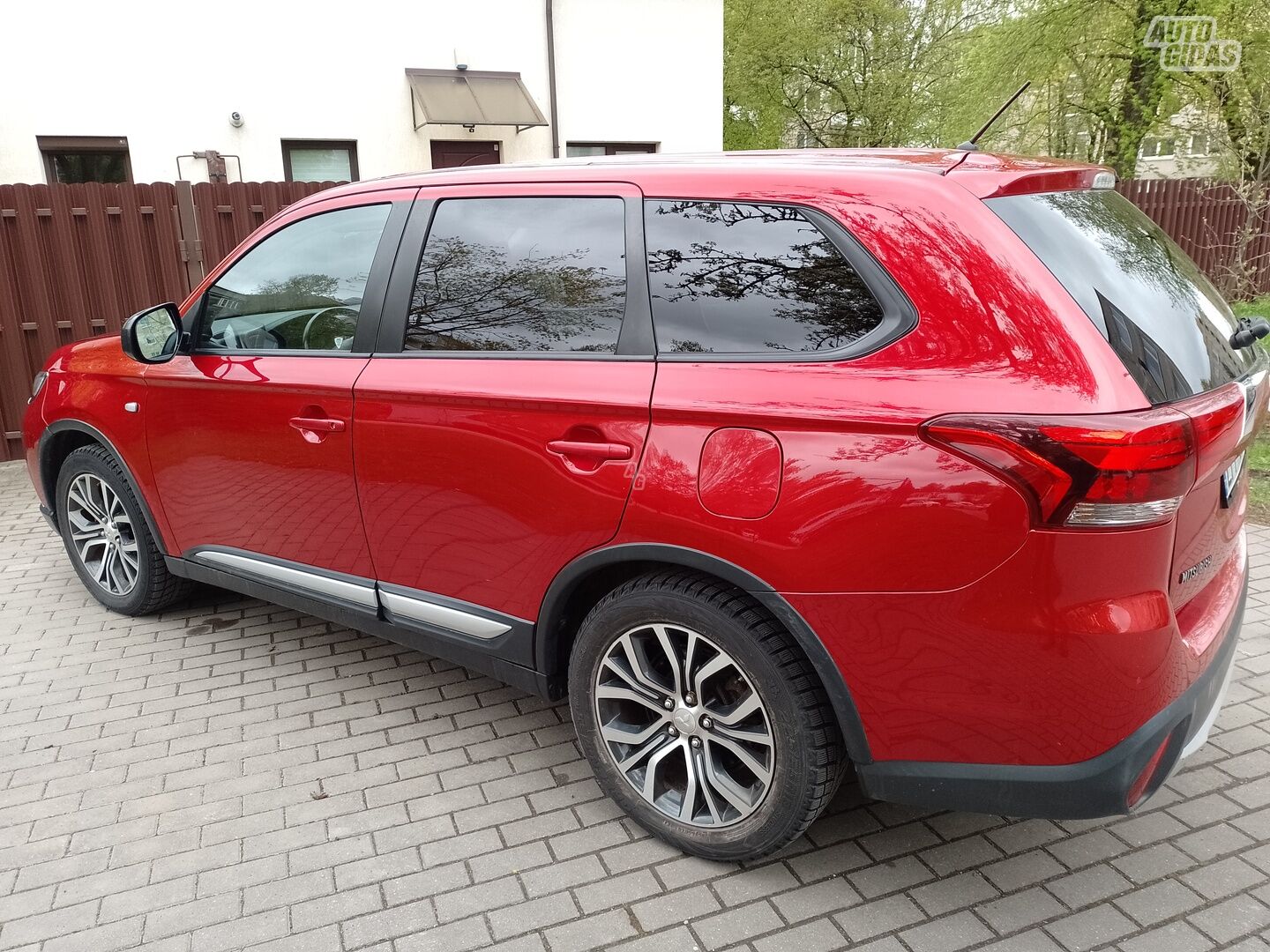 Mitsubishi Outlander 2017 m Visureigis / Krosoveris