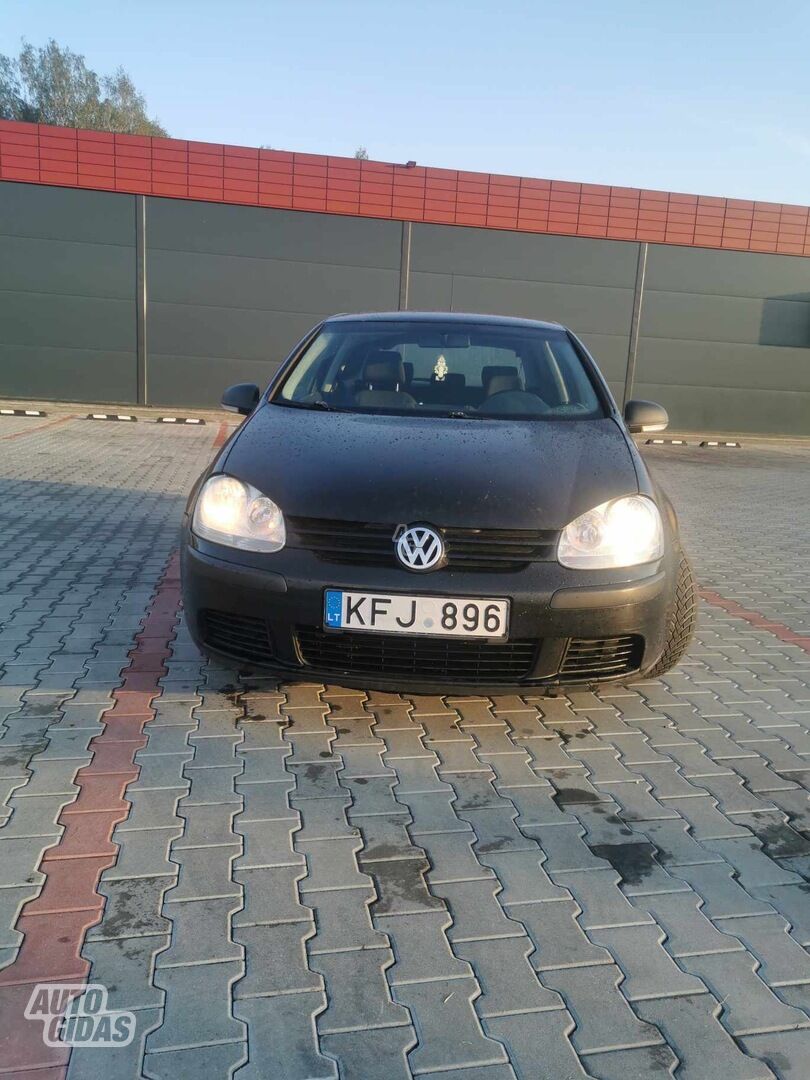 Volkswagen Golf V 2008 y