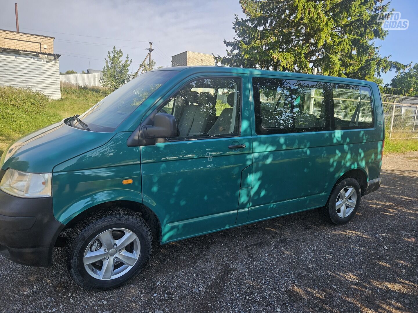 Volkswagen Transporter 2005 y Minibus