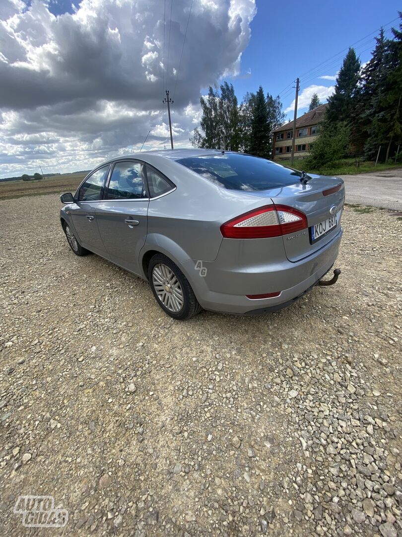 Ford Mondeo 2008 y Sedan