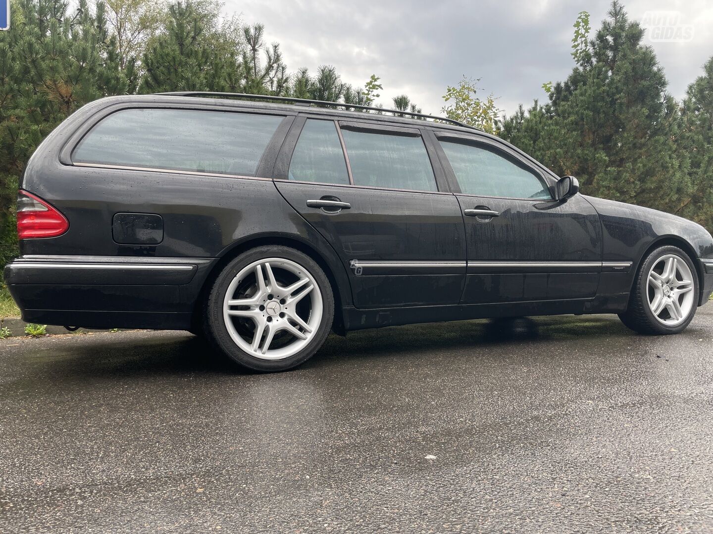 Mercedes-Benz E 320 W210 T Avantgarde 2001 m