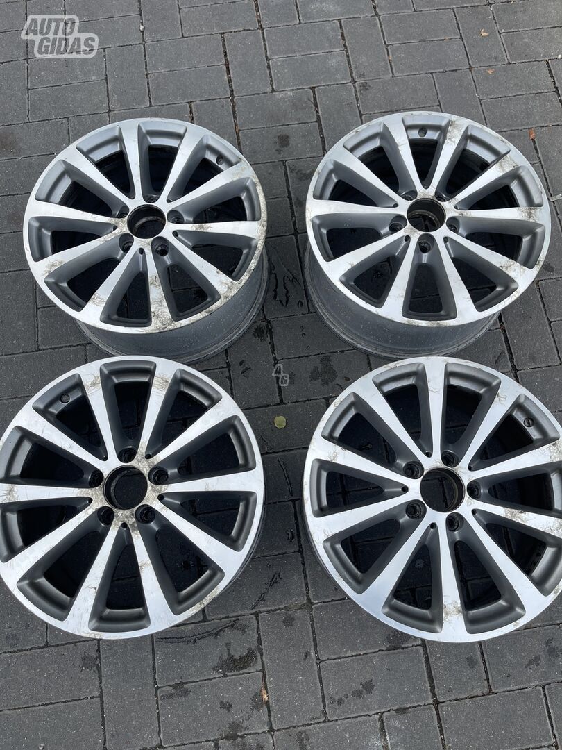 Mercedes-Benz light alloy R17 rims