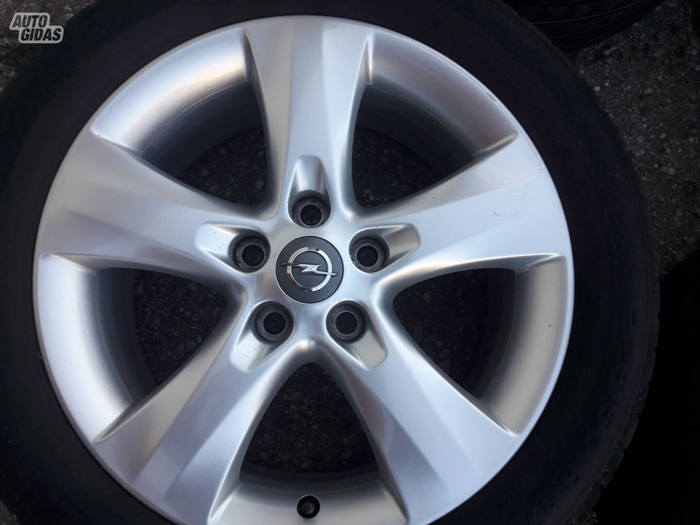 Light alloy R17 rims