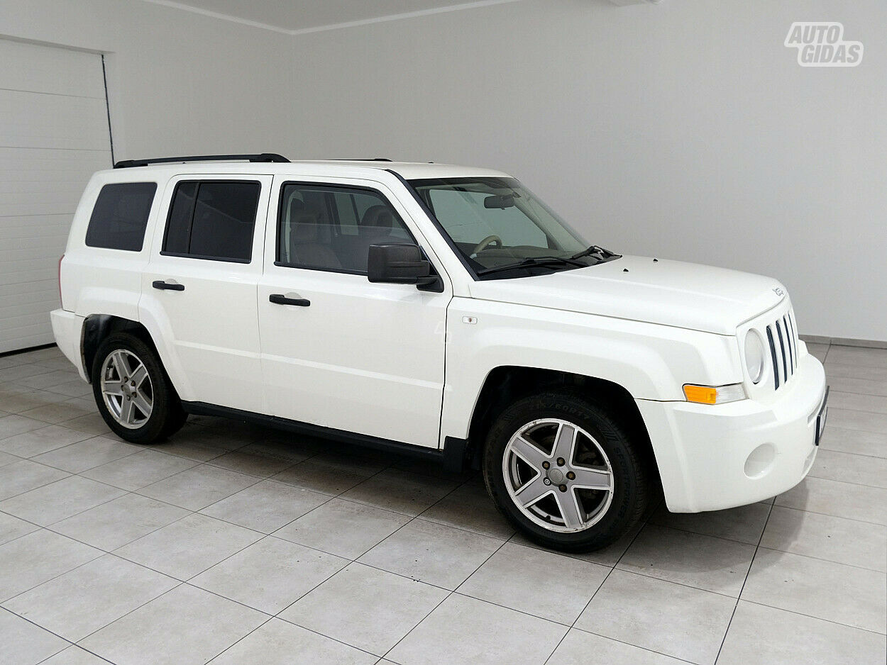 Jeep Patriot 2008 y Off-road / Crossover