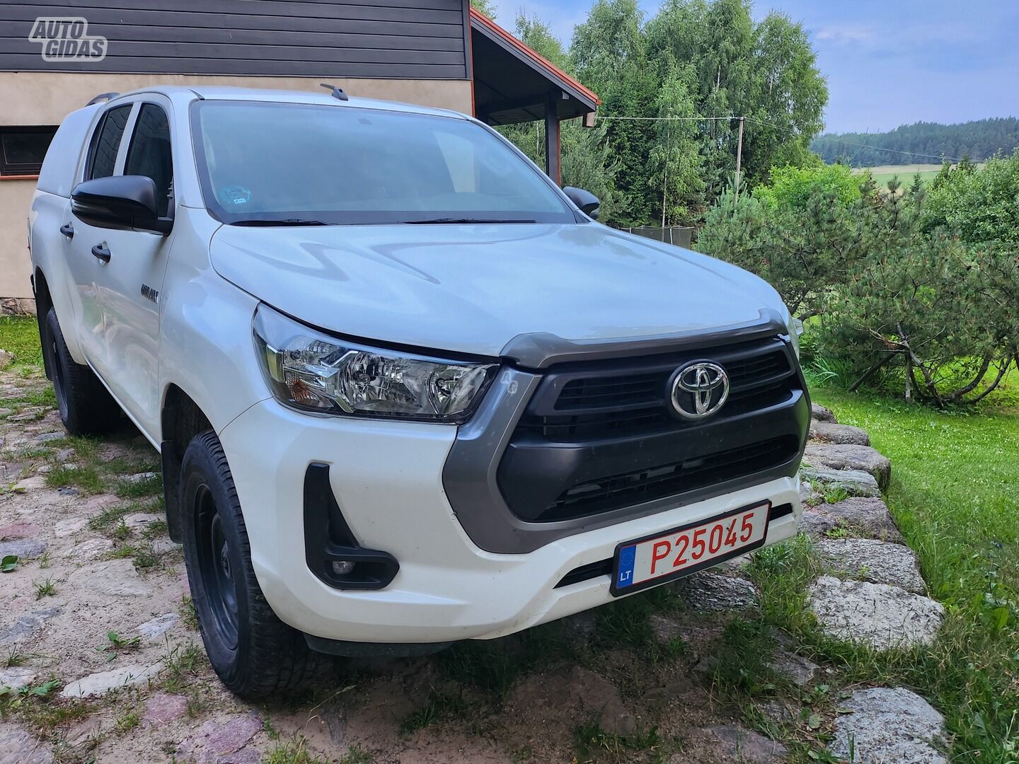 Toyota Hilux 2021 г Пикап