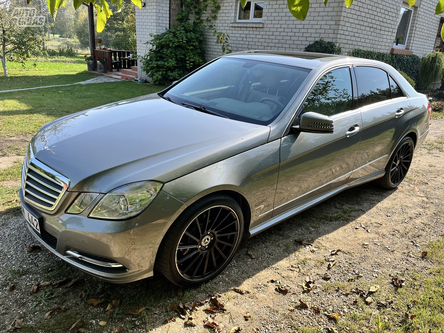 Mercedes-Benz E 350 W212 2010 y