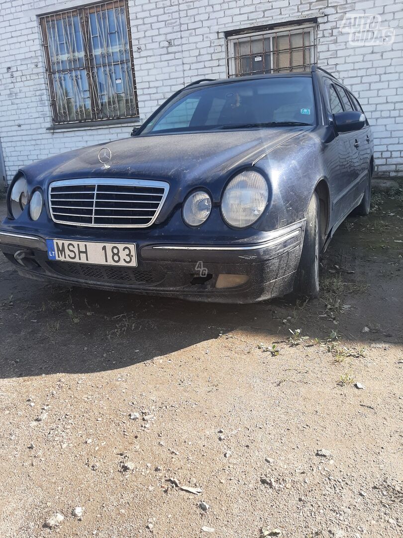 Mercedes-Benz E 220 2000 y Wagon