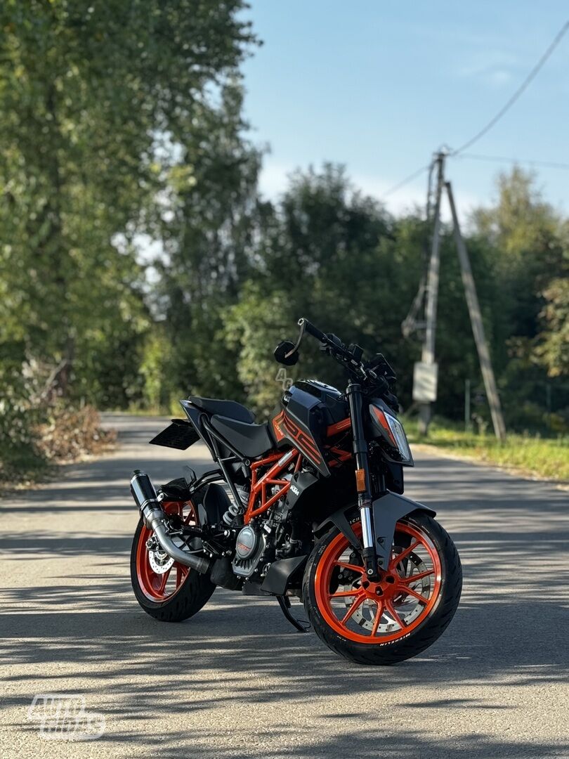 KTM Duke 2022 г Классический / Streetbike мотоцикл