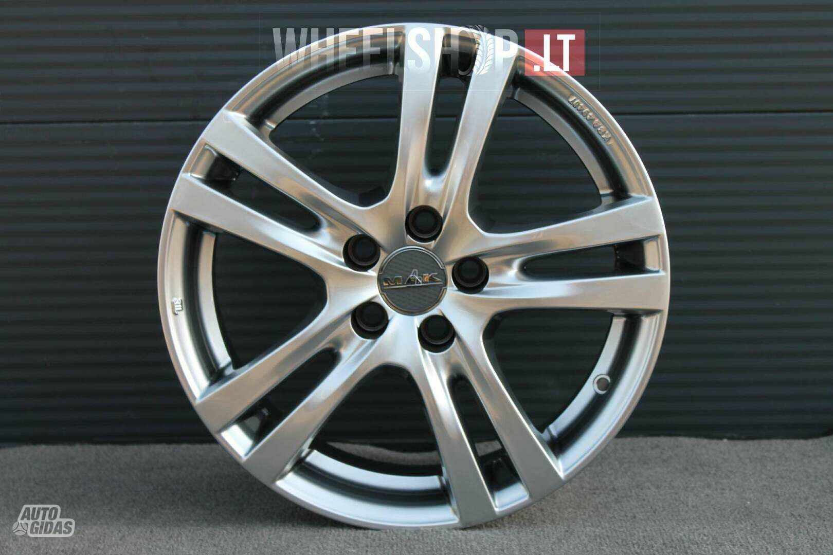 Zenith Hyper SIlver rims