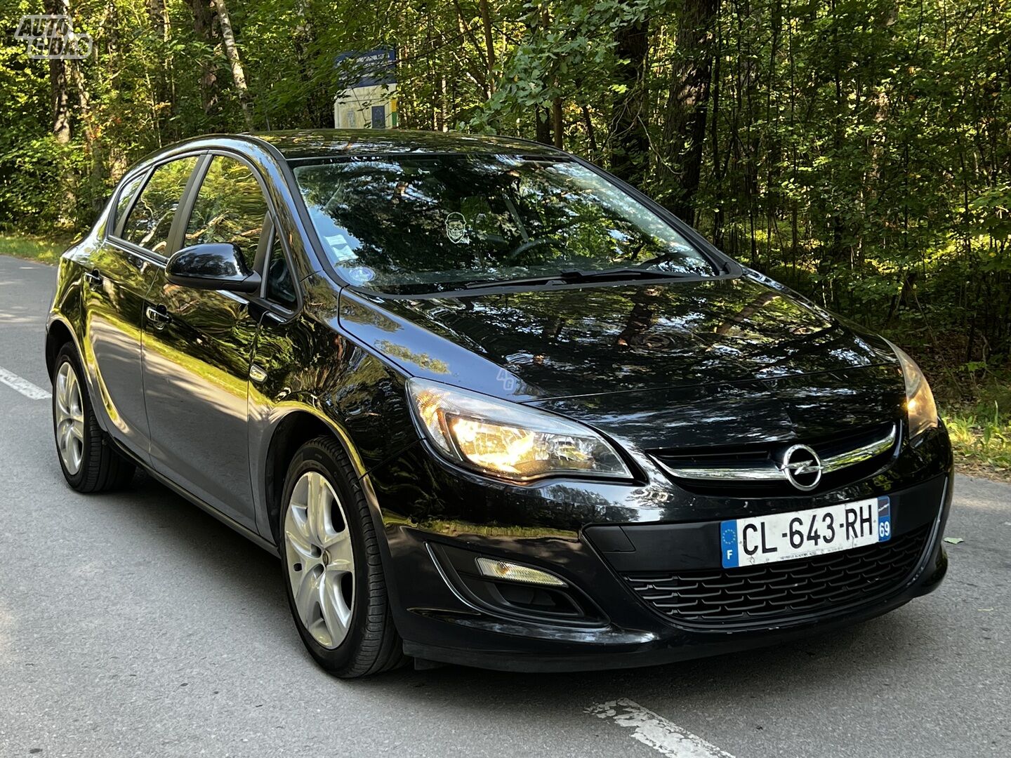 Opel Astra IV Enjoy 2012 г