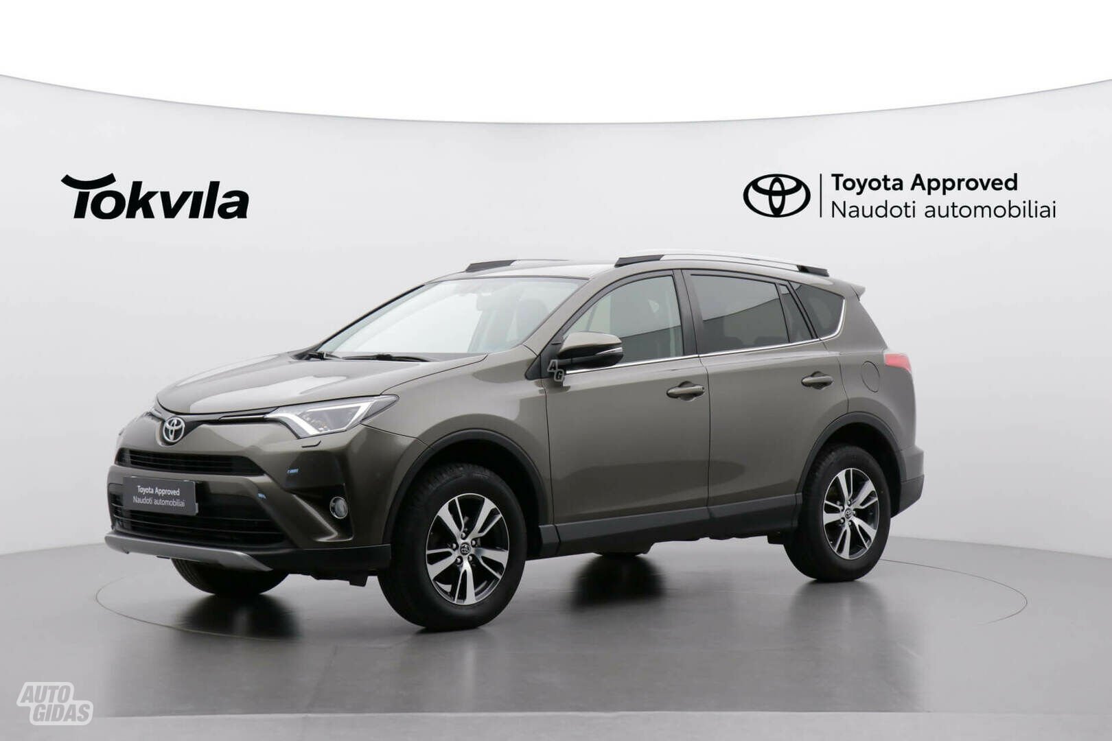 Toyota RAV4 2018 г Внедорожник / Кроссовер