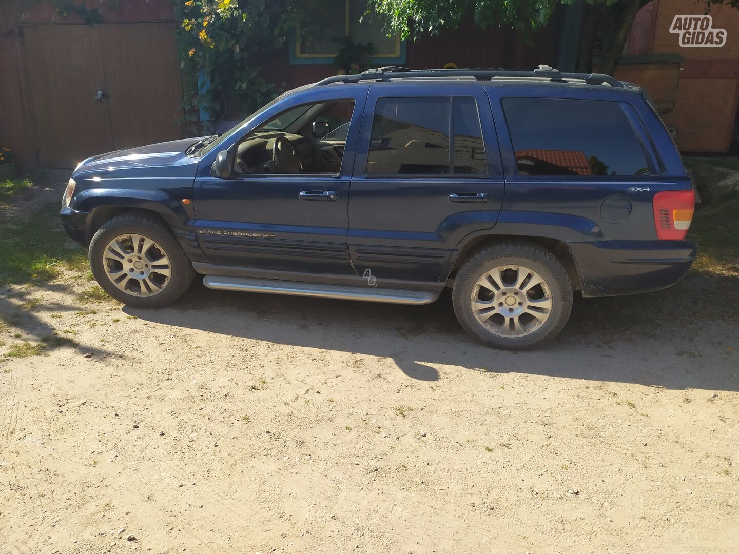 Jeep Grand Cherokee II 2000 г