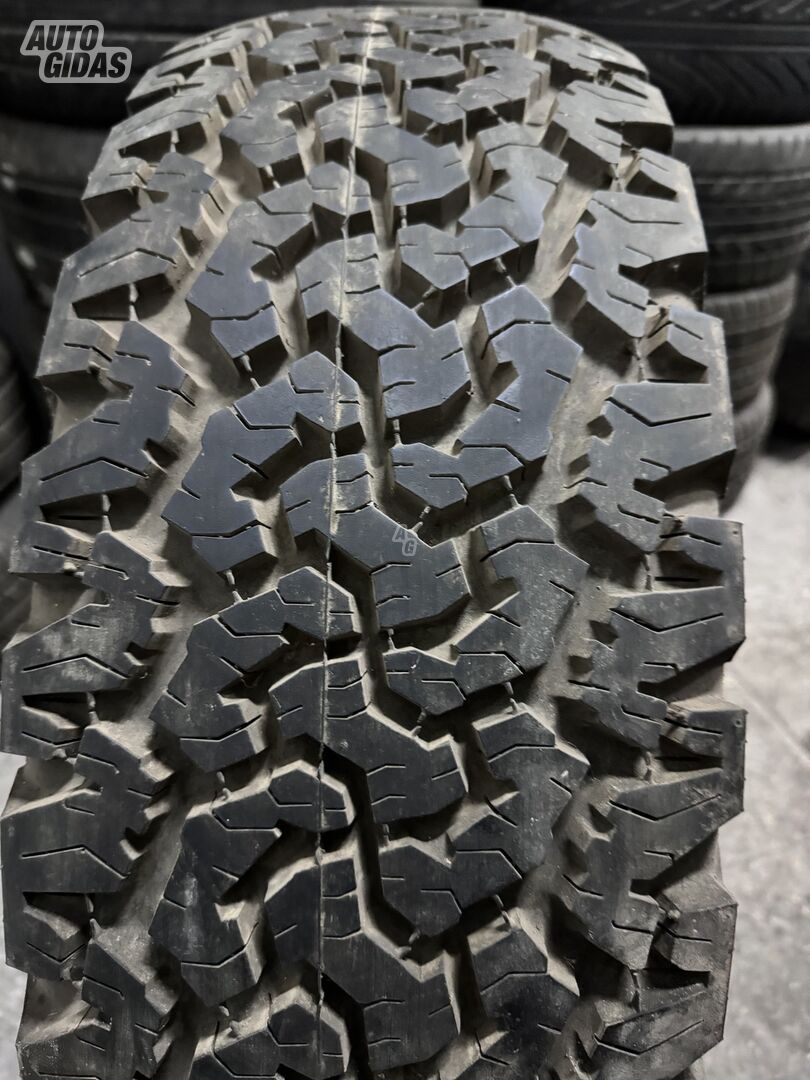 BFGoodrich R17 universalios padangos lengviesiems