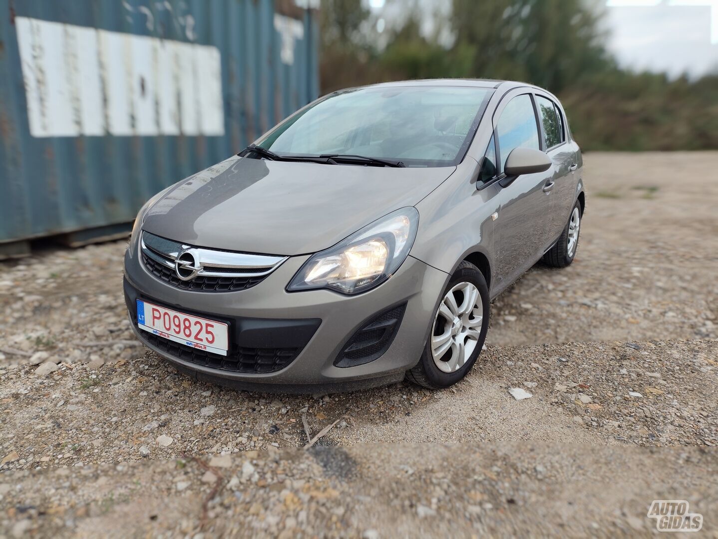 Opel Corsa D CDTI Edition / Activ 2013 y