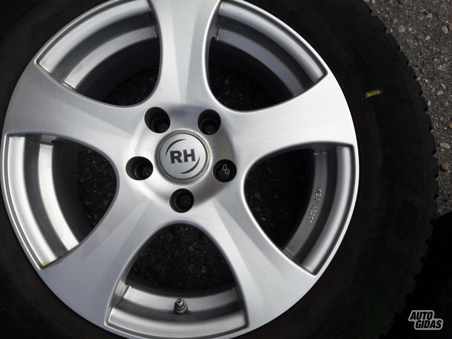 Tiguan light alloy R16 rims