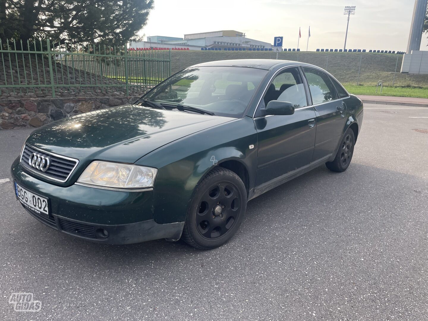 Audi A6 TDI 1998 y