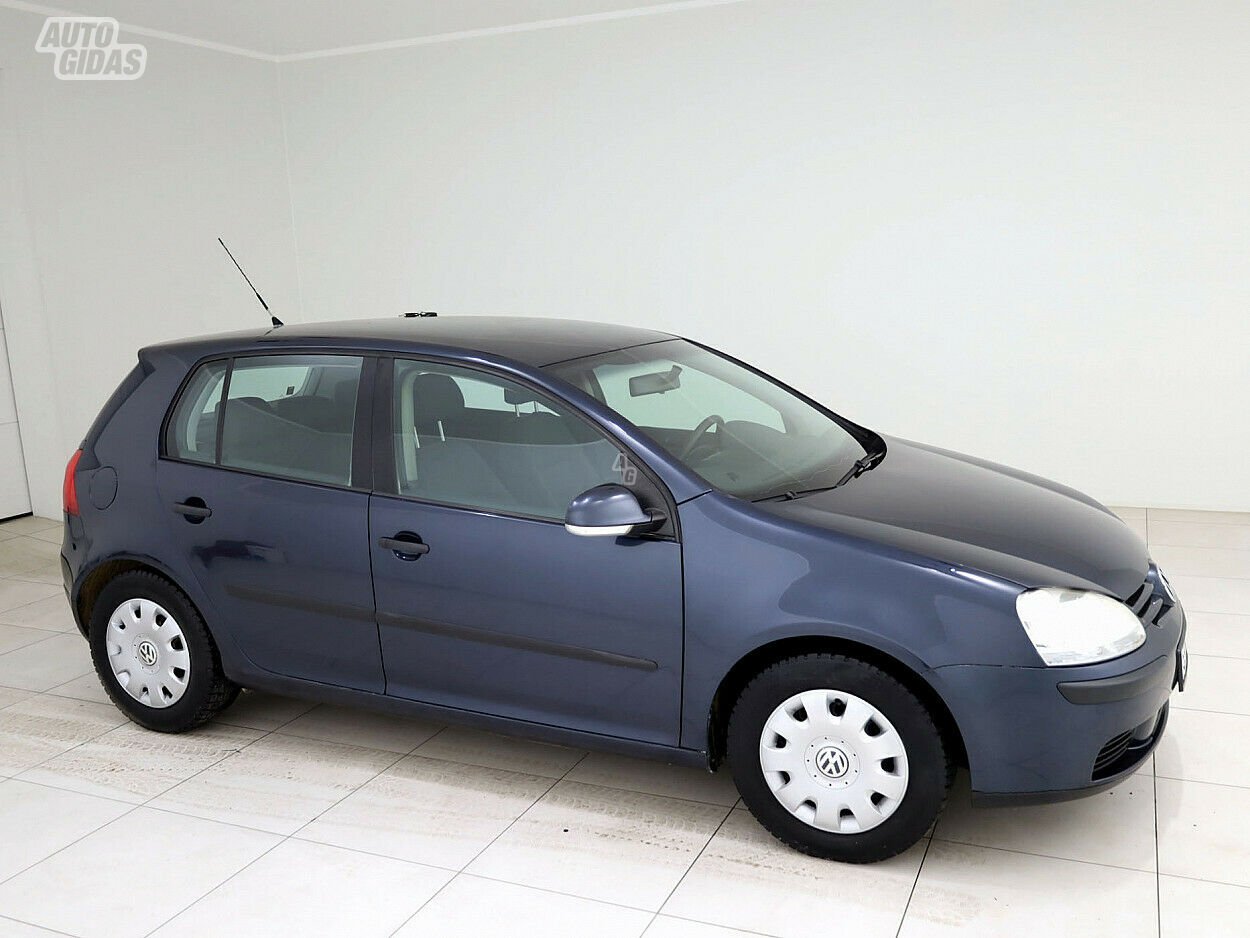 Volkswagen Golf 2005 y Hatchback