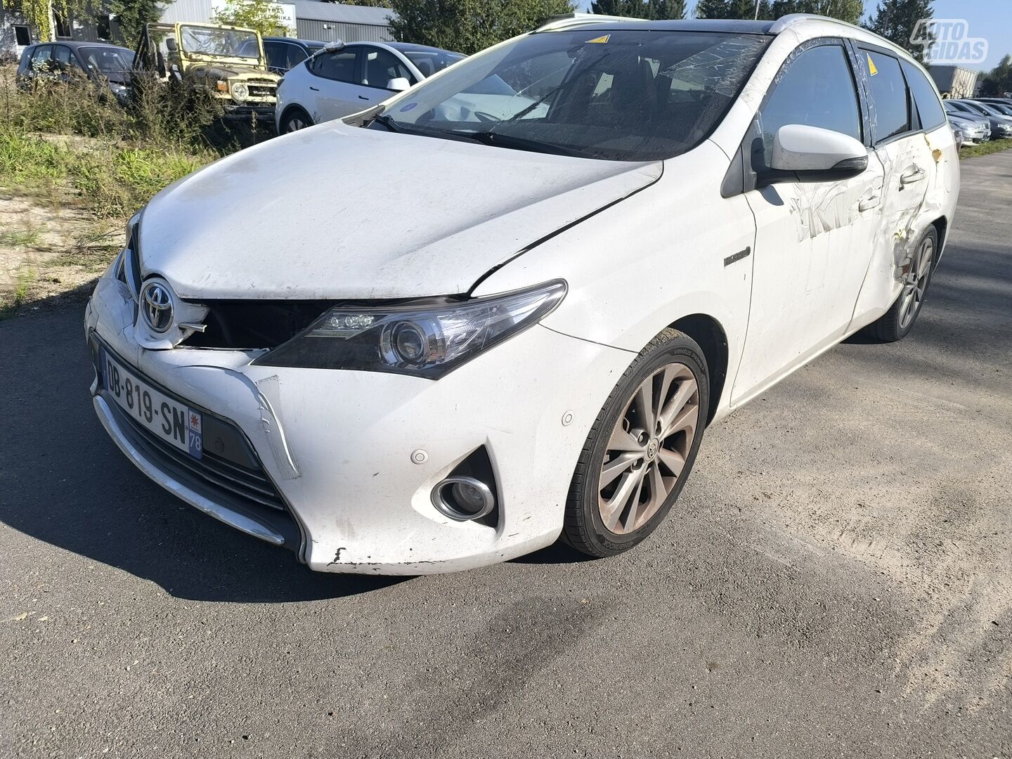 Toyota Auris II 2013 г