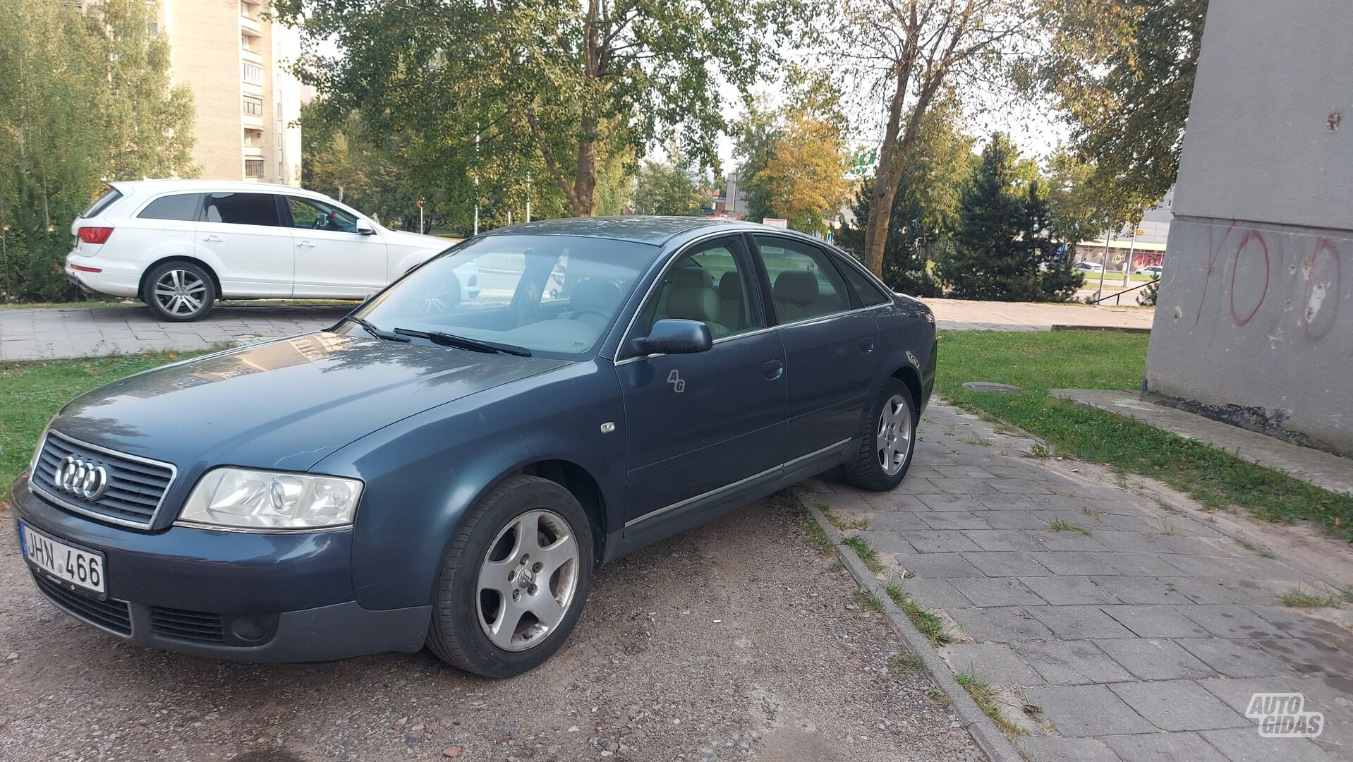 Audi A6 2002 г Седан