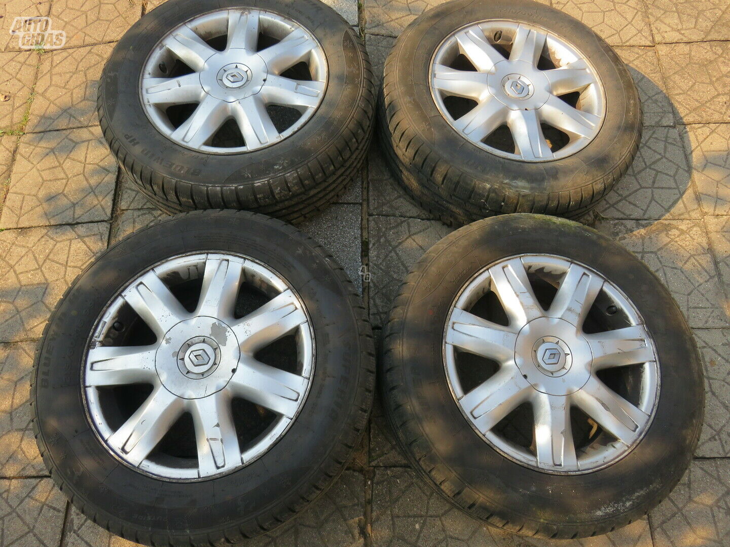 Light alloy R16 rims