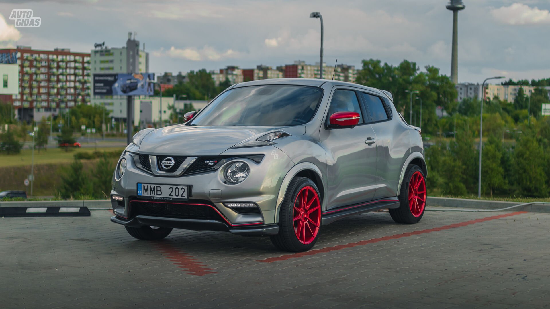 Nissan Juke I Nismo RS 2015 y