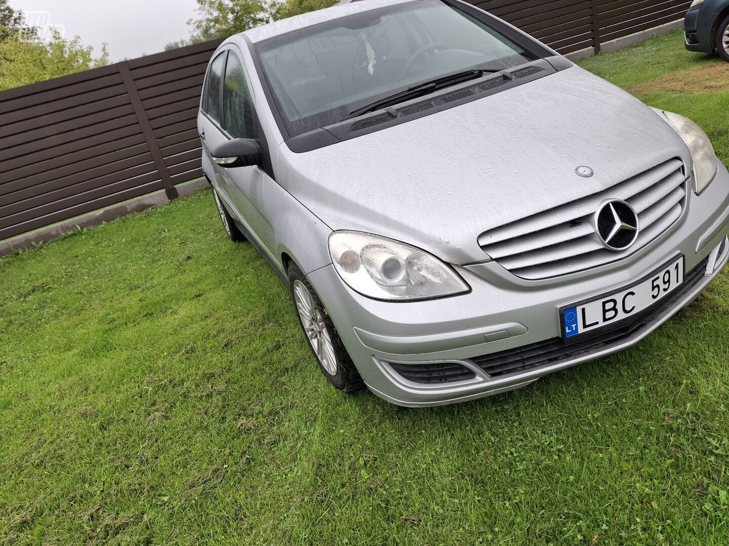 Mercedes-Benz B 180 2007 y Hatchback