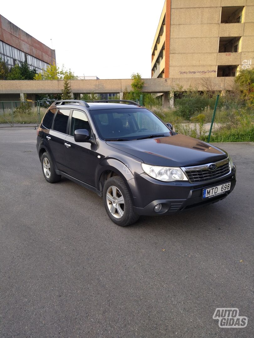 Subaru Forester 2009 y Off-road / Crossover