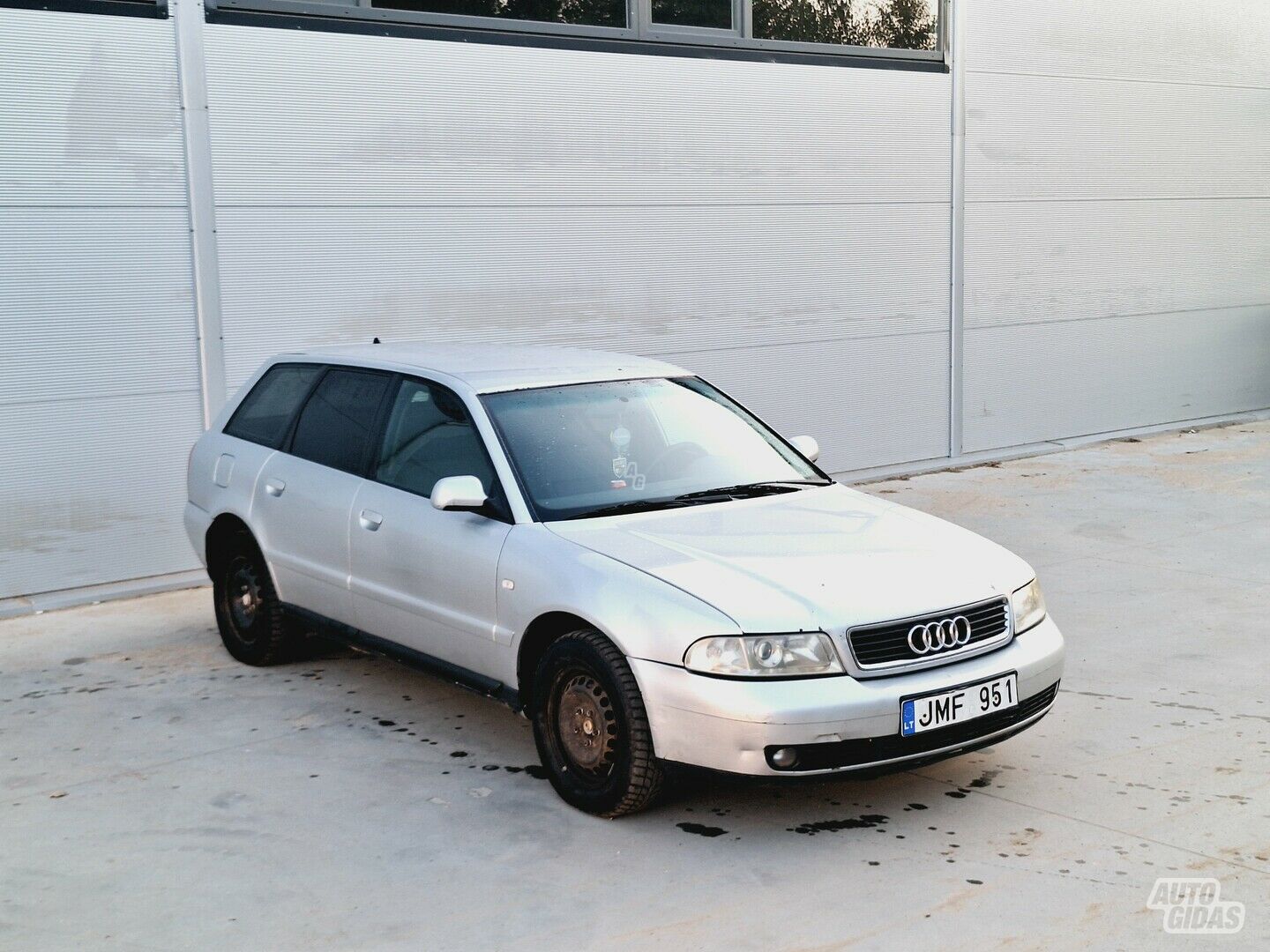 Audi A4 1999 г Универсал