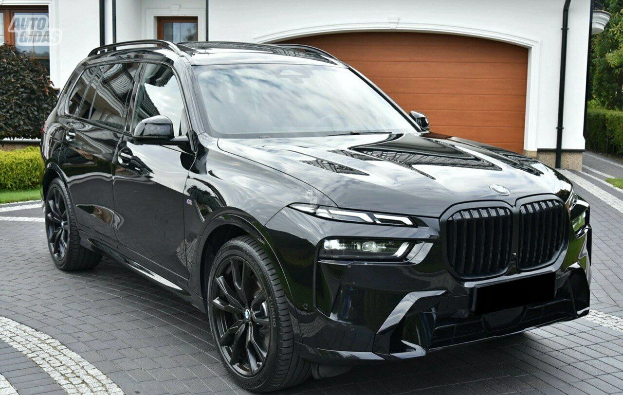 Bmw X7 G07 M Sport Pro 2023 г