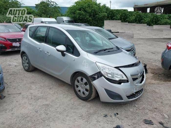 Opel Meriva 2011 m dalys