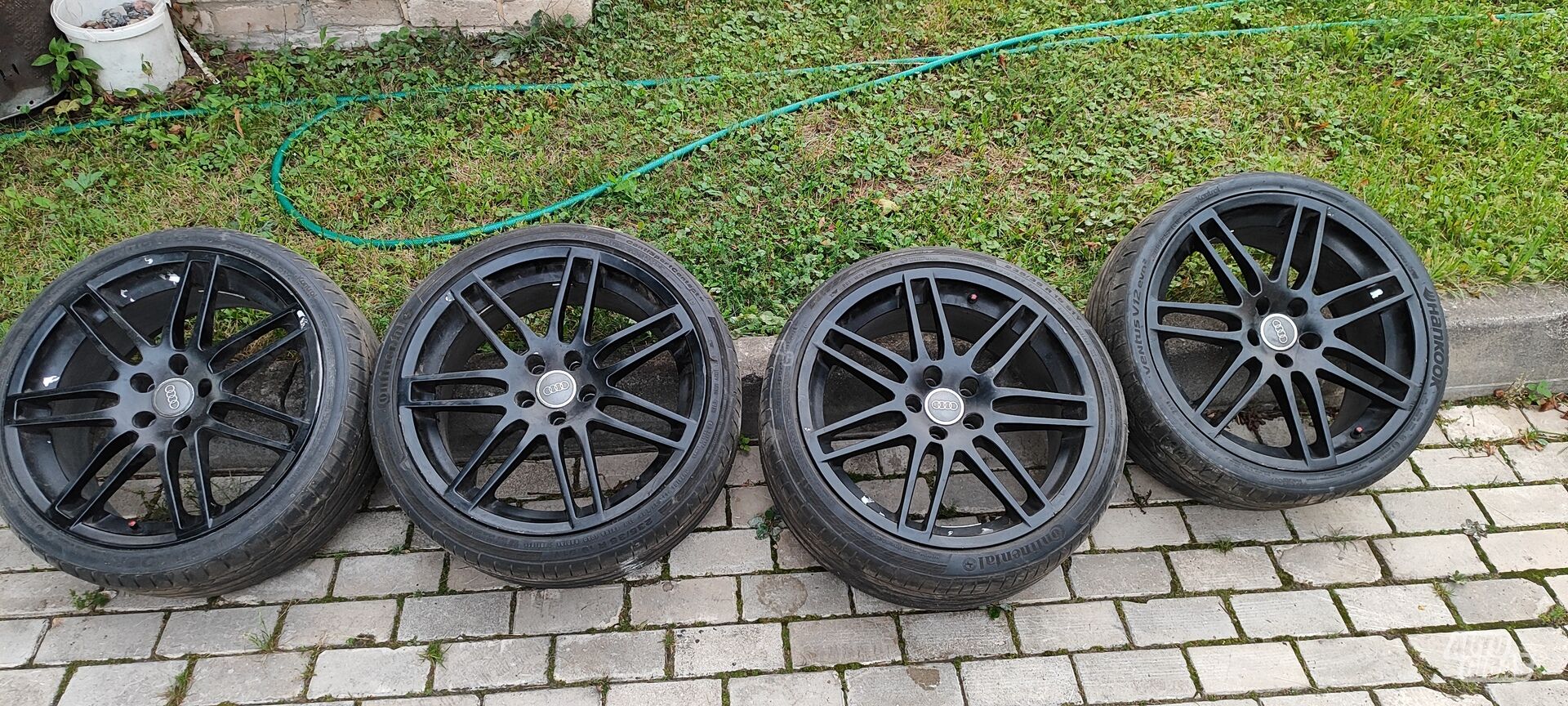 Audi light alloy R19 rims