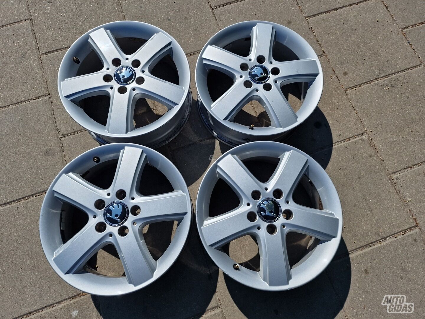 Skoda Octavia (2006-2021m) Octavia light alloy R16 rims