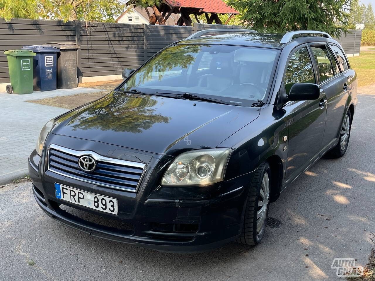 Toyota Avensis 2004 y Wagon