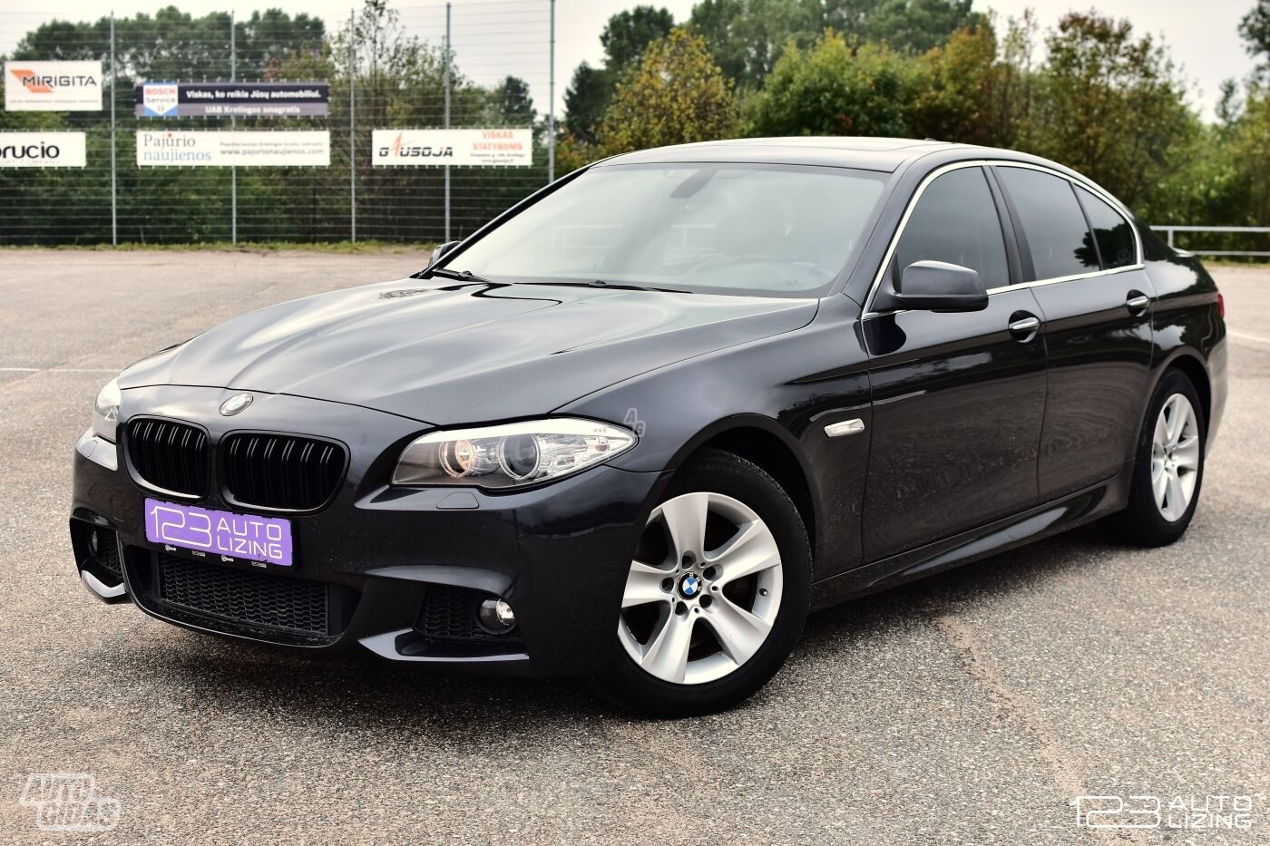 Bmw 528 2011 y Sedan