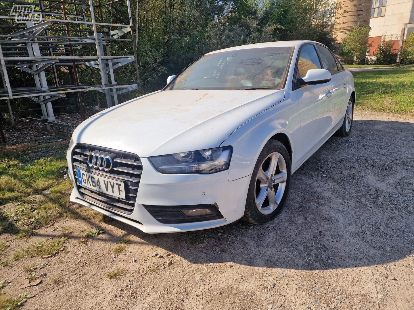 Audi A4 2014 y parts