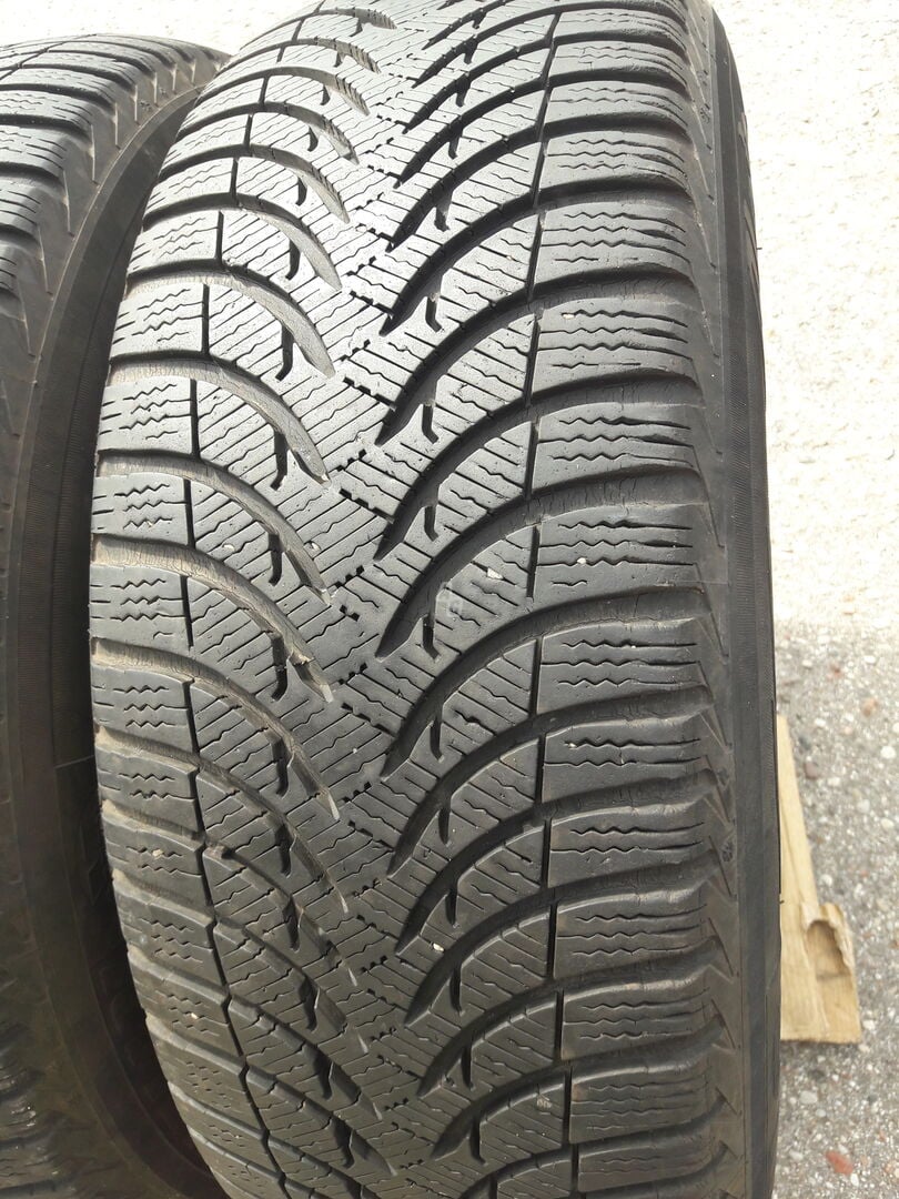 R16 winter tyres passanger car