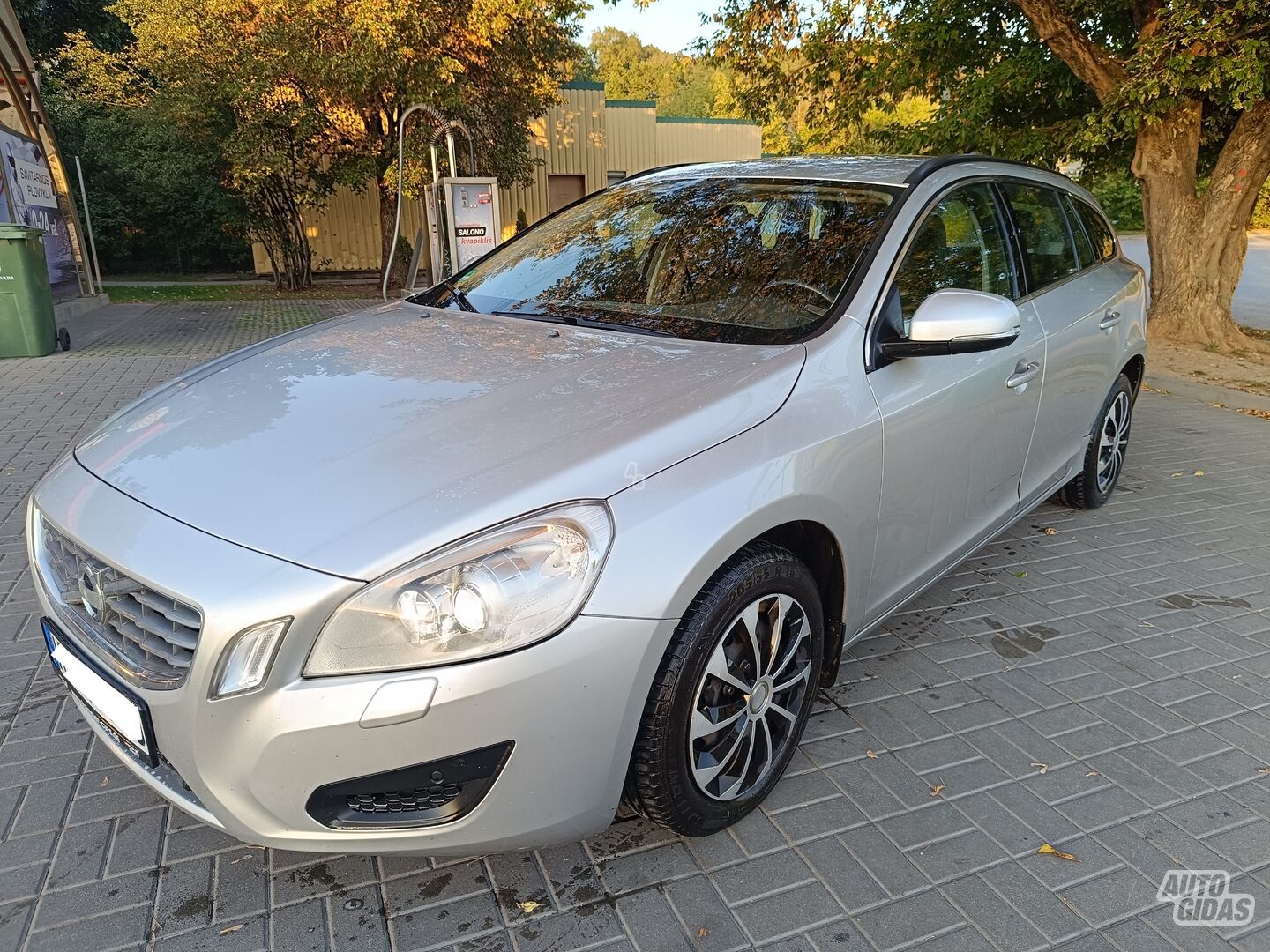 Volvo V60 2012 m Universalas