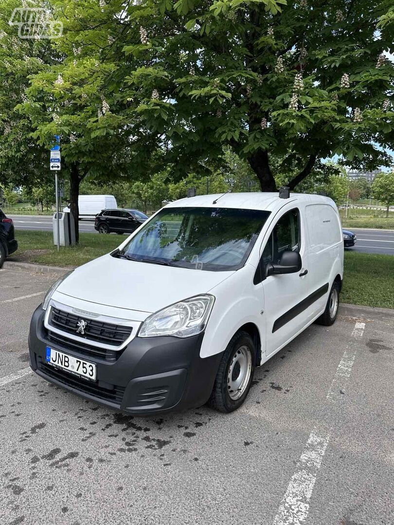 Peugeot Partner 12745 2016 m