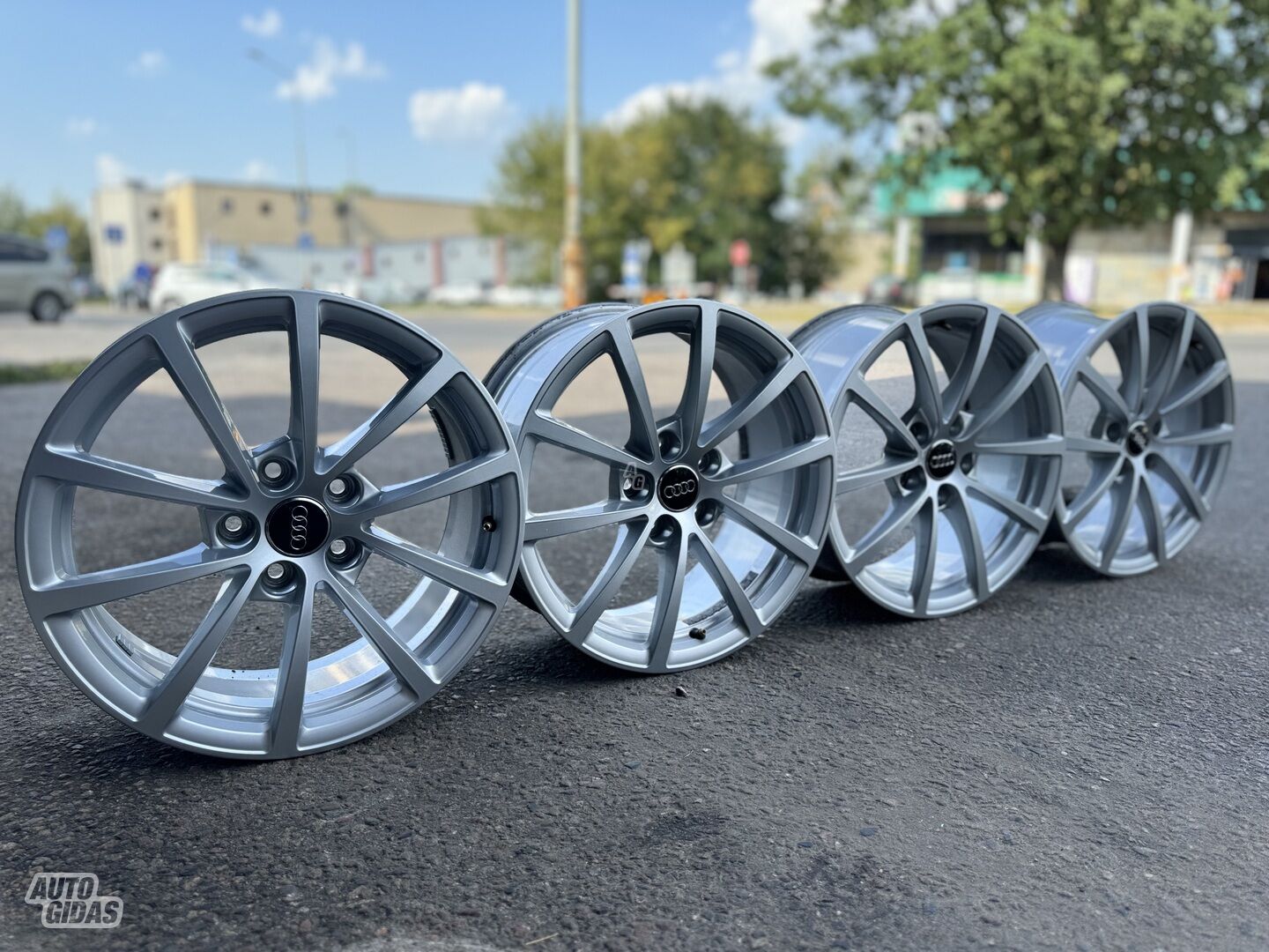 Audi Originalūs A4,A6,Q3, A6 light alloy R17 rims