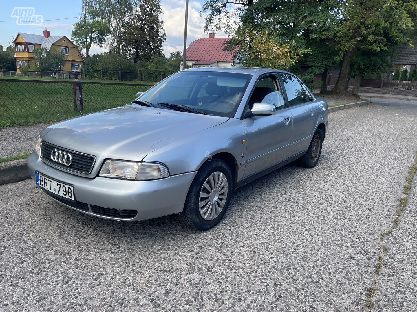 Audi A4 B5 1997 y