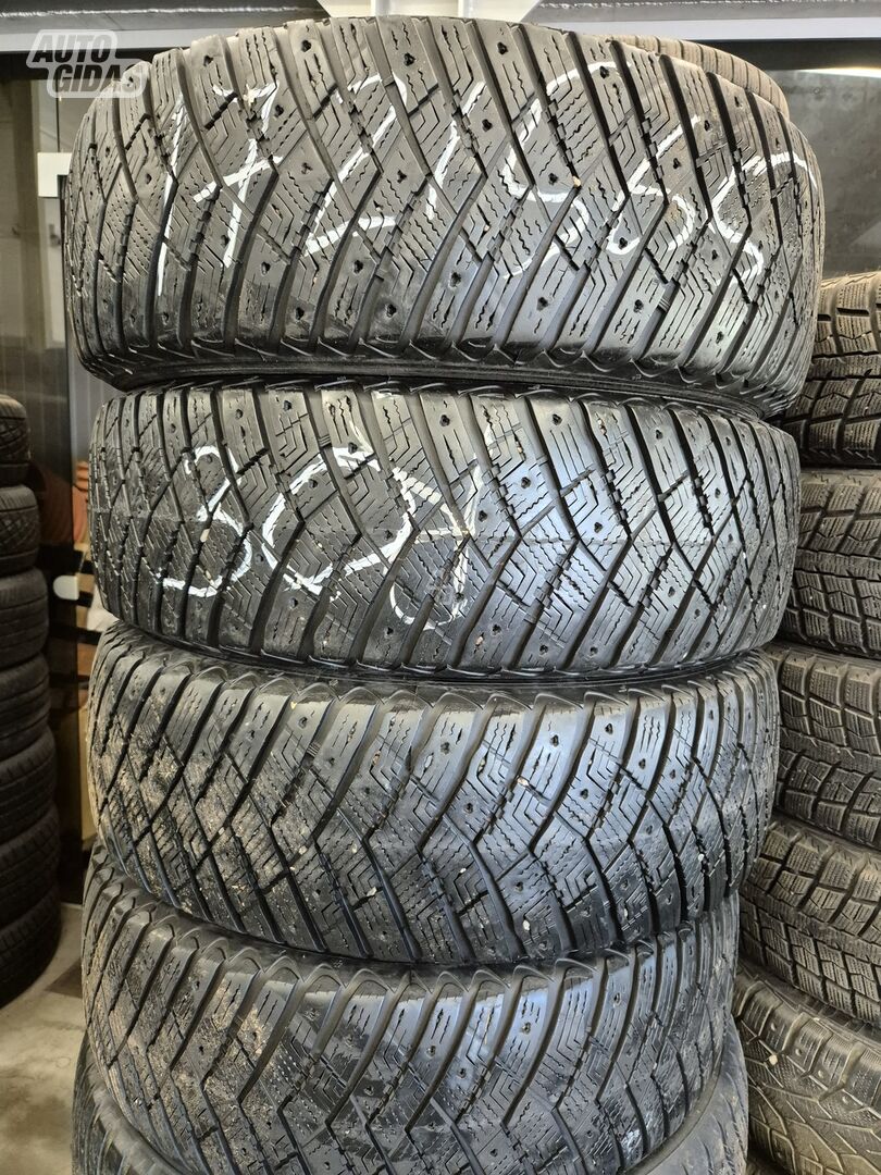 Goodyear R17 winter tyres passanger car