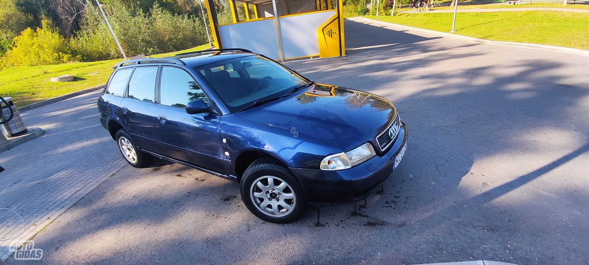 Audi A4 4X4 Quattro tdi 81kw 1998 y