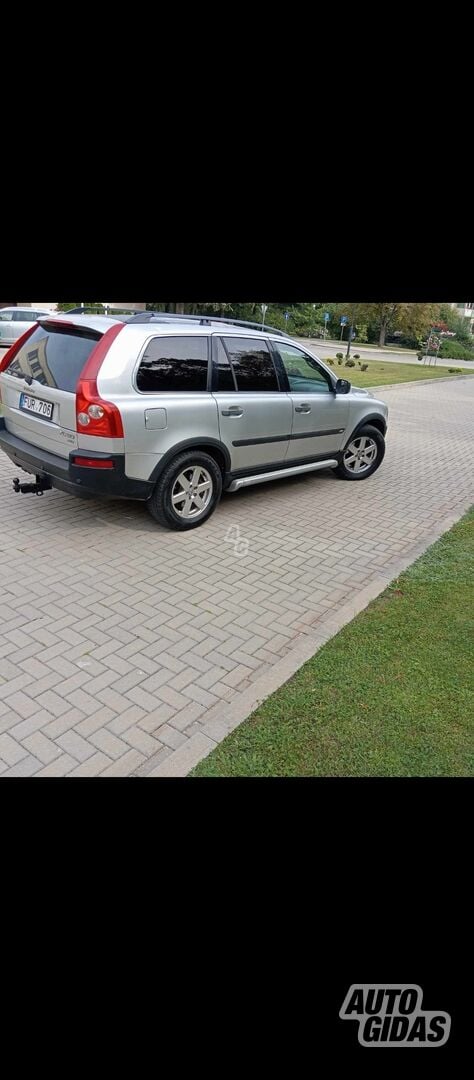 Volvo XC90 2005 y Off-road / Crossover