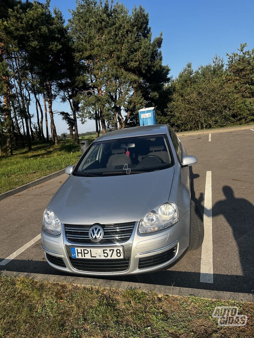 Volkswagen Golf 2006 y Hatchback