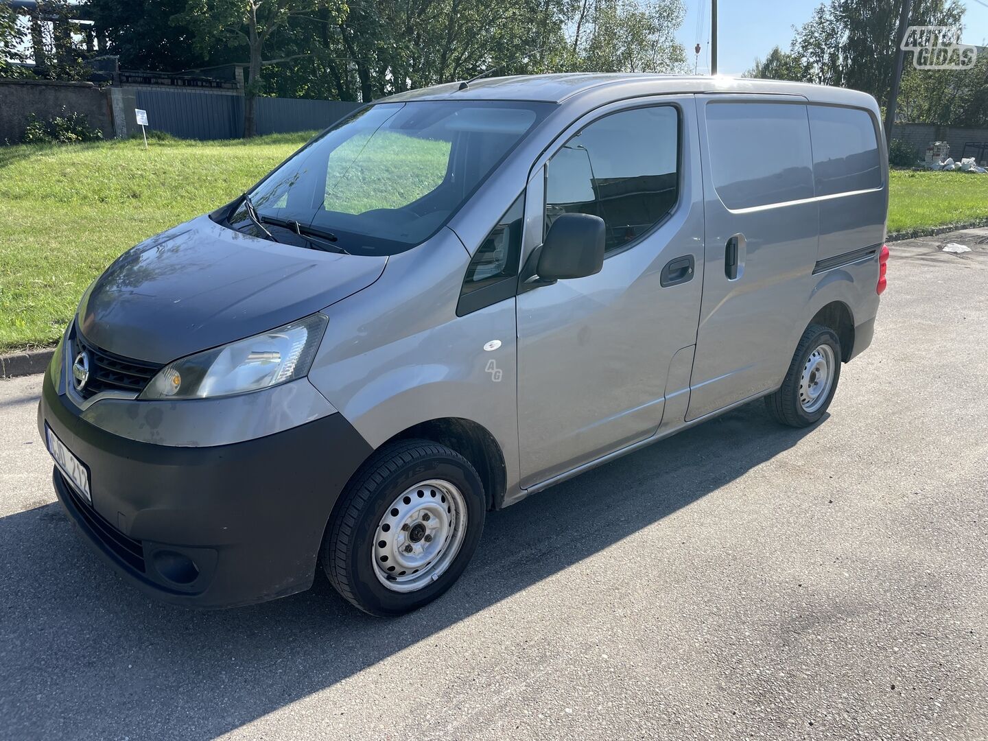 Nissan NV200 2013 г Минивэн